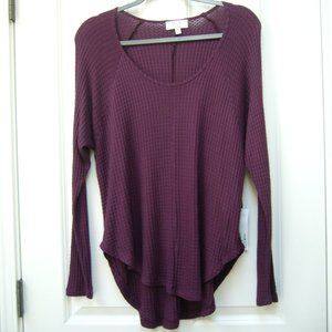 New MILA Made in Los Angeles Long Sleeve Top